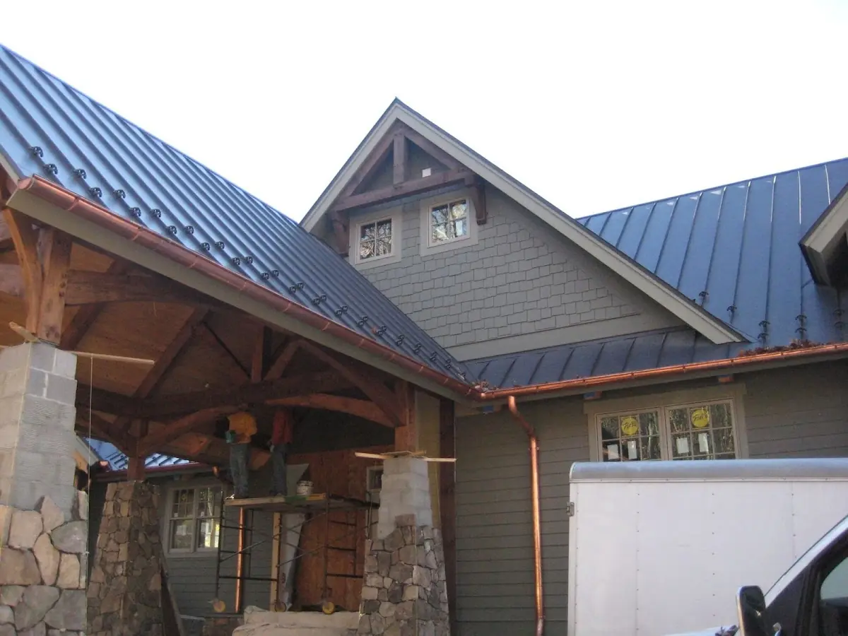 Craftsman Roofing team delivering quality roofing work in Downtown Dover